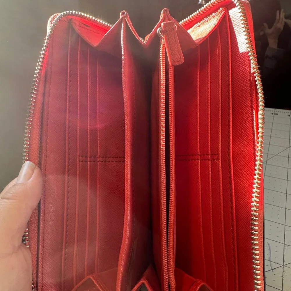 Coach Zebra Animal Print Wallet Coral Color Accordian Zip Around - Picture 6 of 8